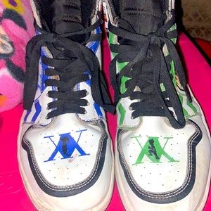 Hunter X Hunter shoes (Gon and hisoka)